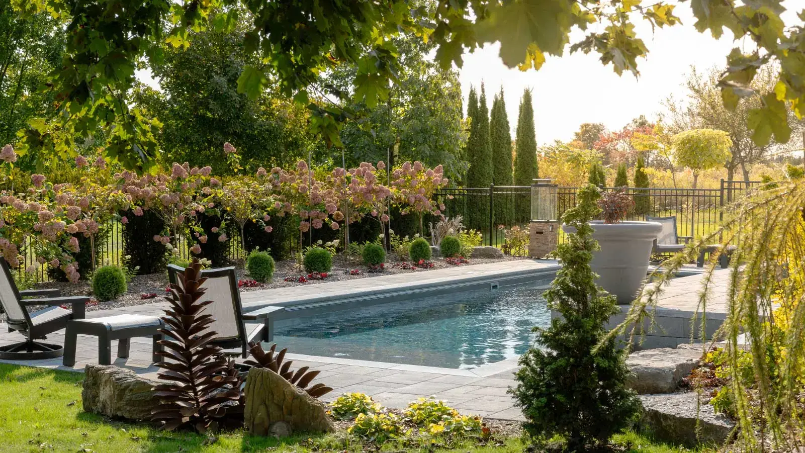 9 Stunning Backyard Swimming Pool Designs to Inspire Your Oasis